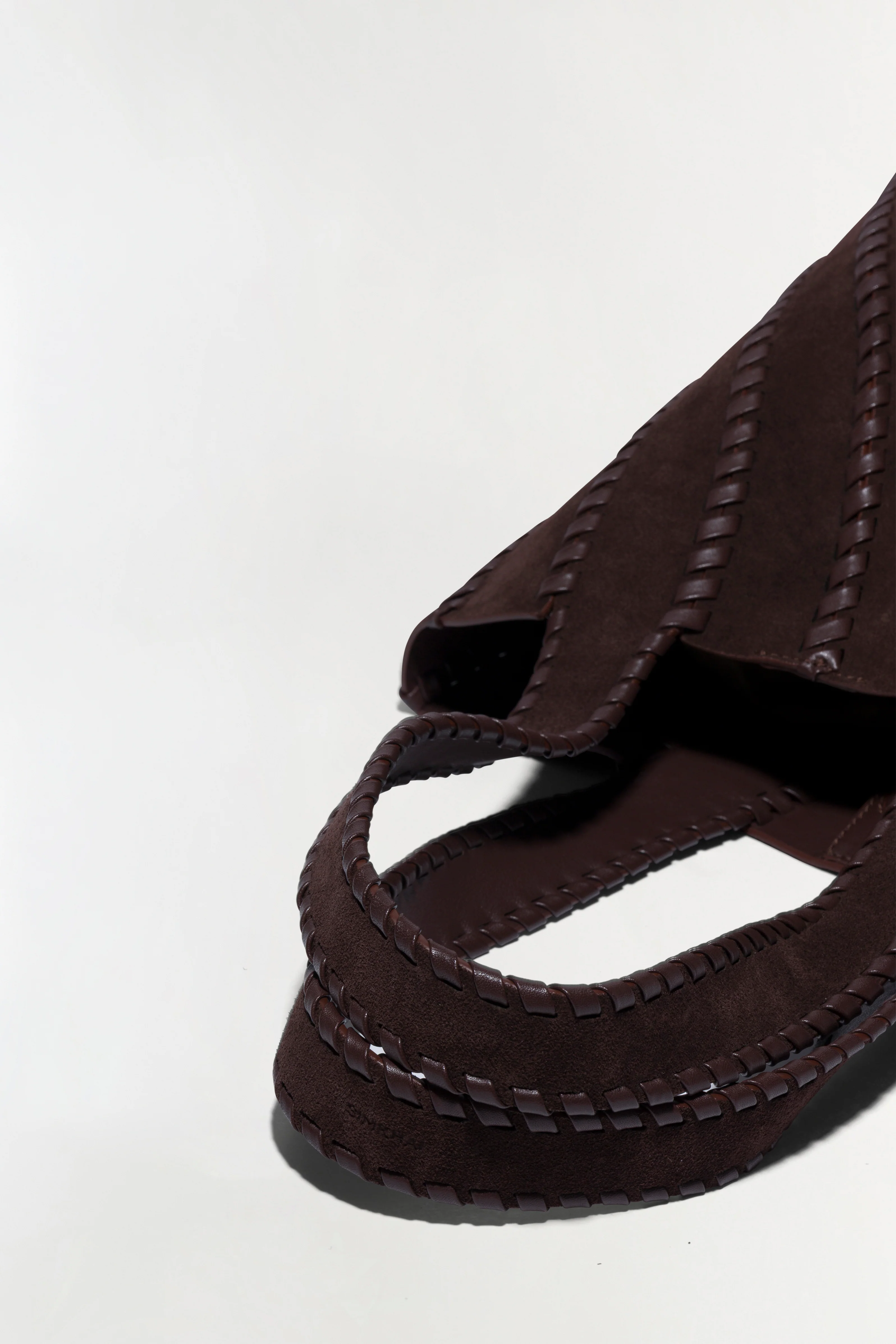 Talia Bucket Bag - Image 4