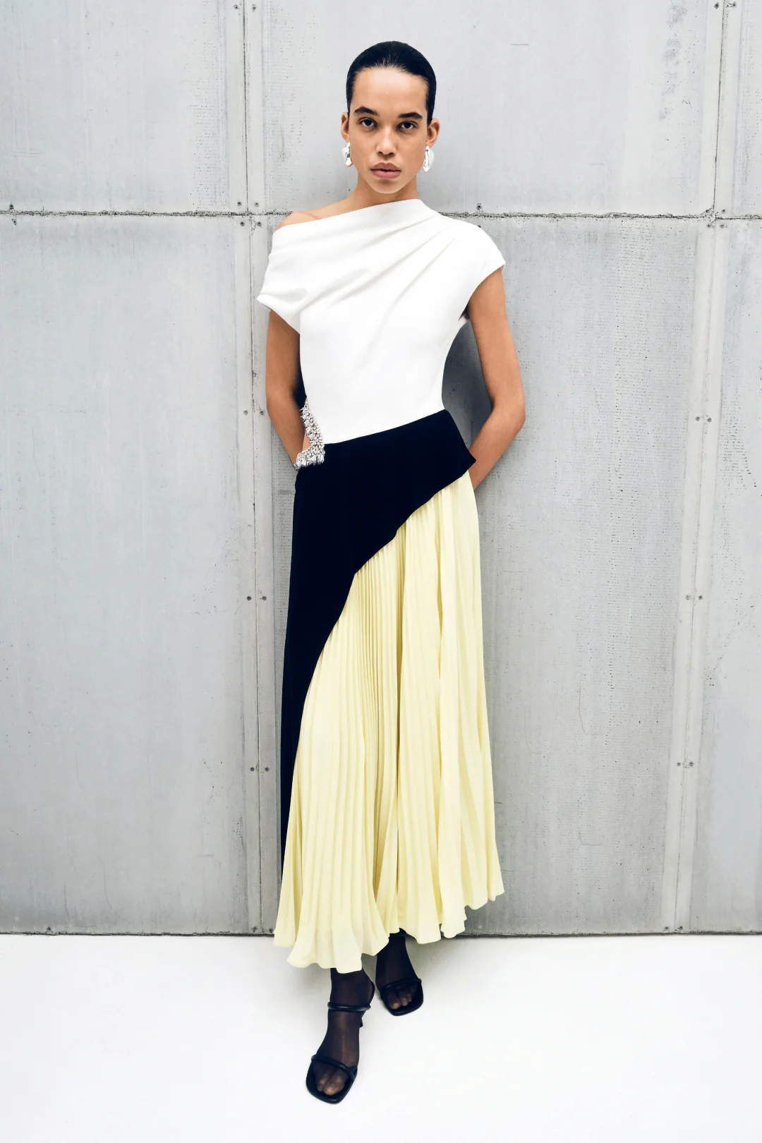 Andromeda Embellished Midi Dress - Image 2