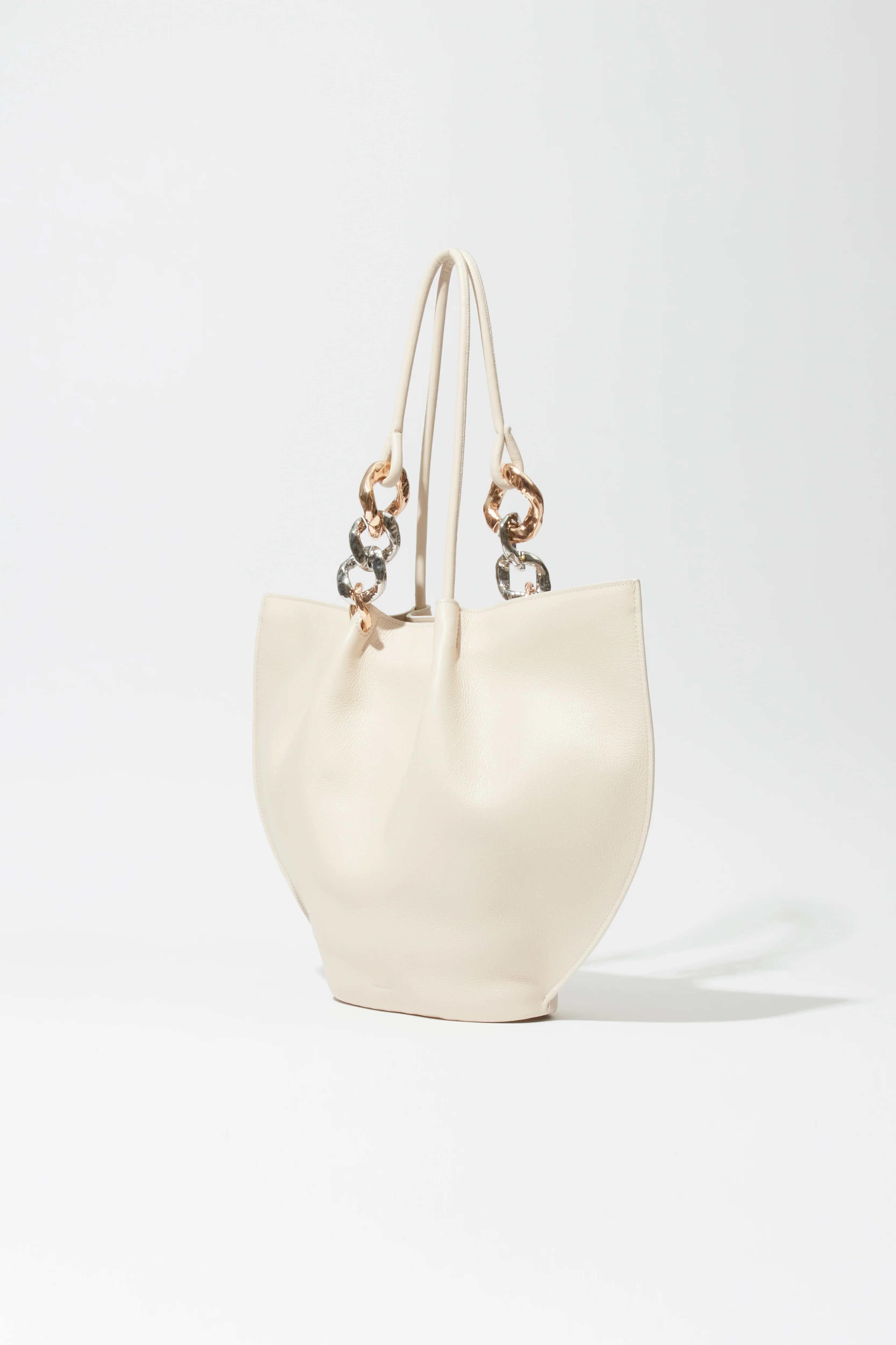 Arlo Chain Pebble Leather Tote - Image 3