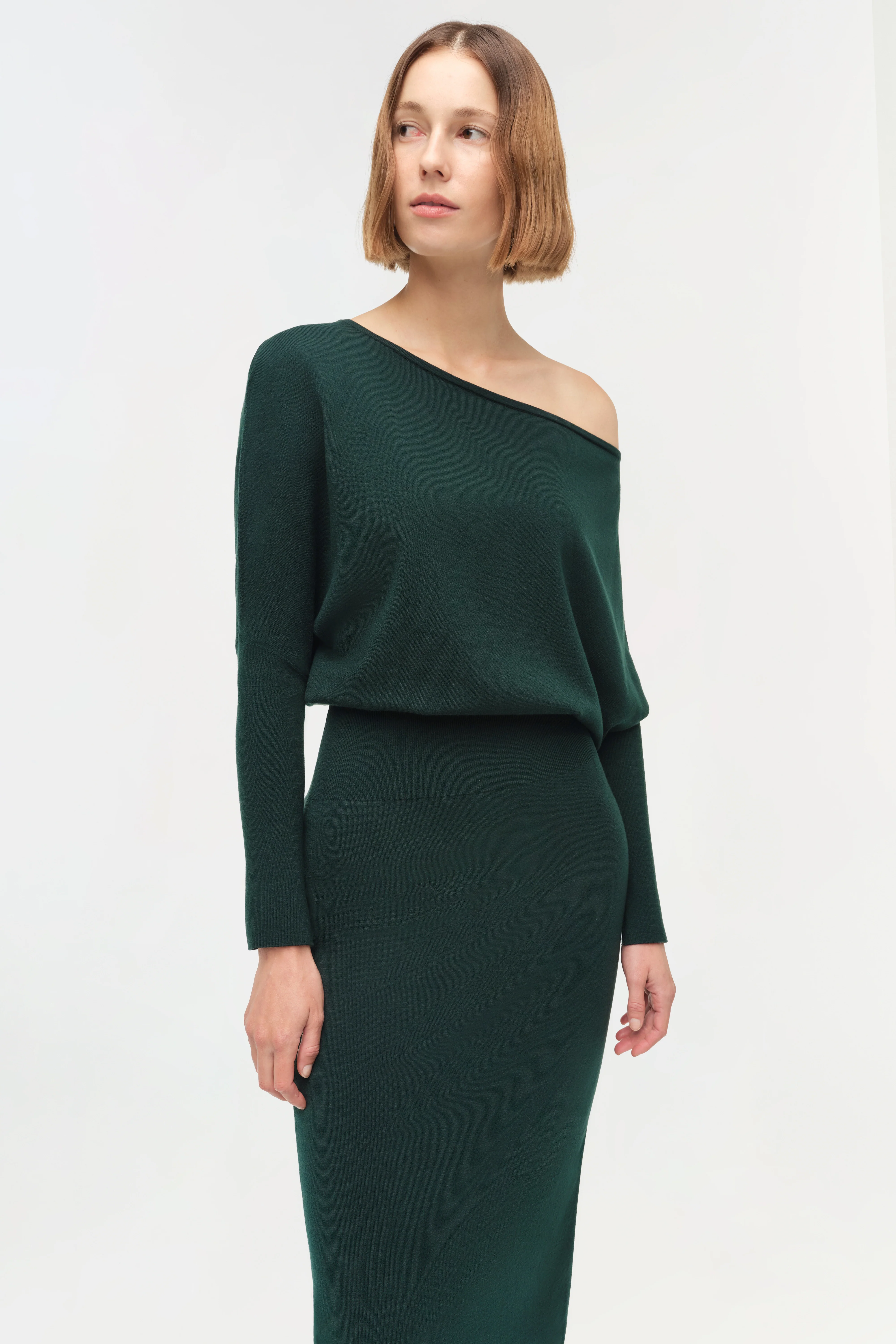 Janese Off Shoulder Midi Dress - Image 3