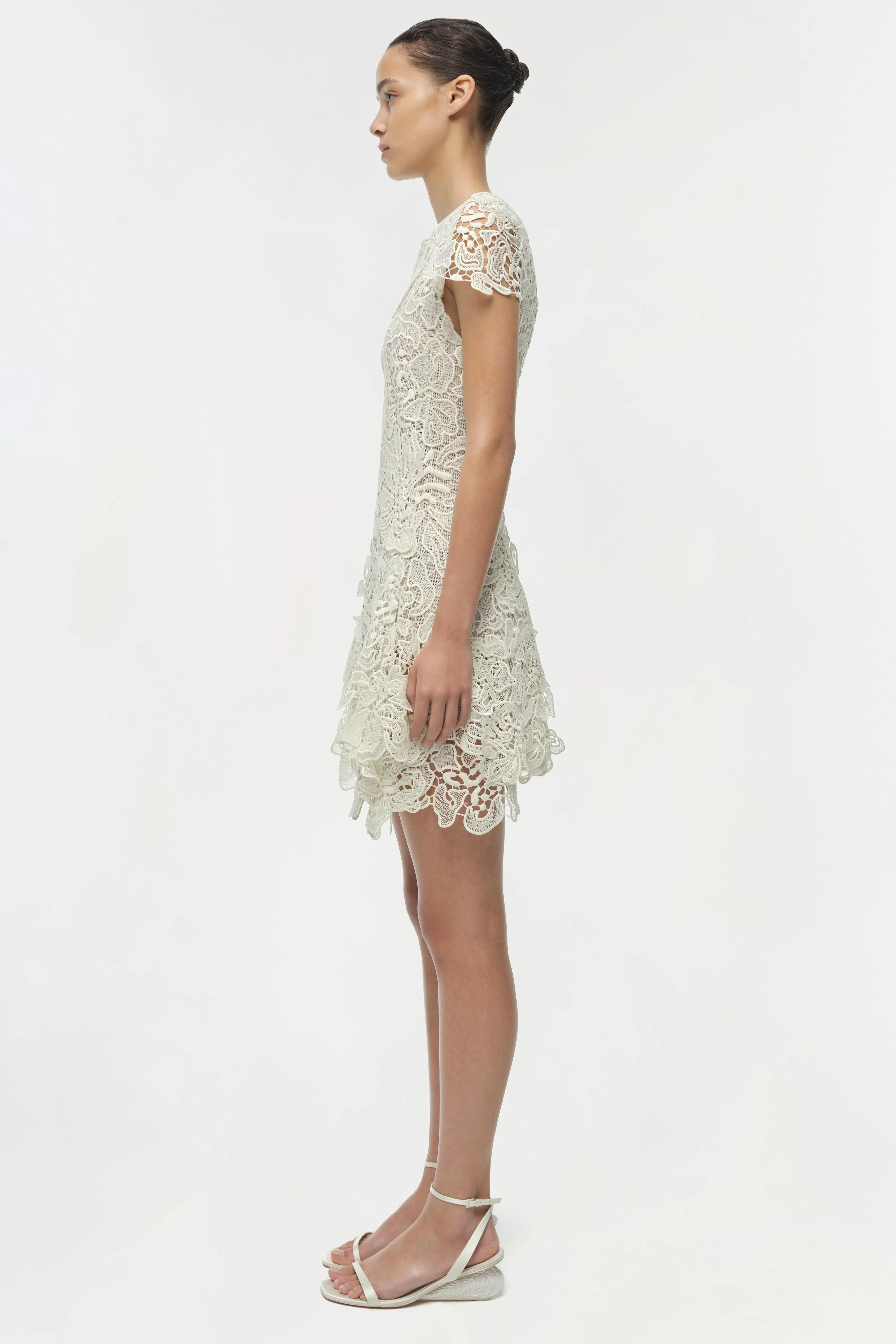 Novelle Lace Mini Dress - Image 5
