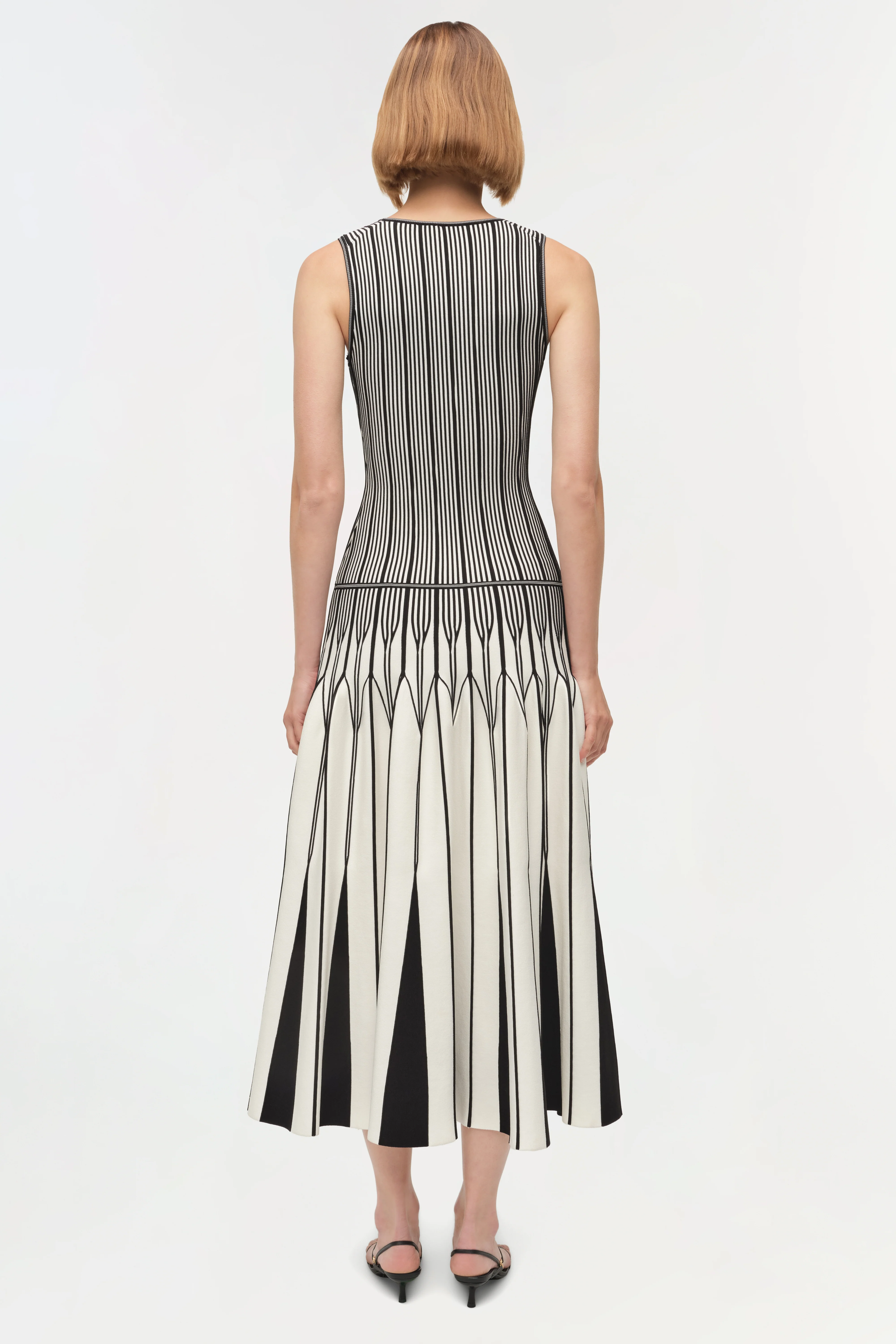Oaklen Illusion Knit Midi Dress - Image 5
