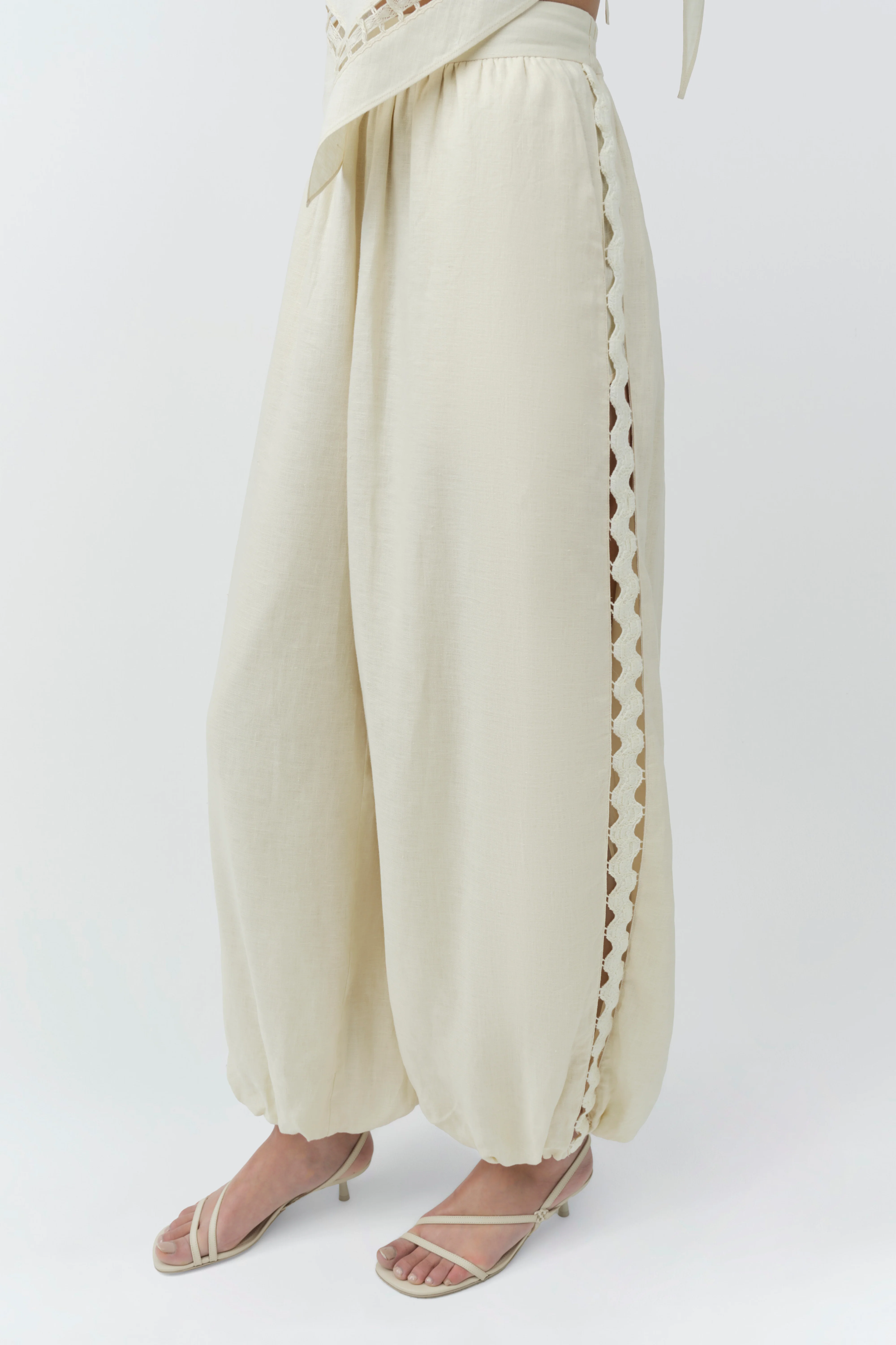 Selah Linen Lace Balloon Pant - Image 3