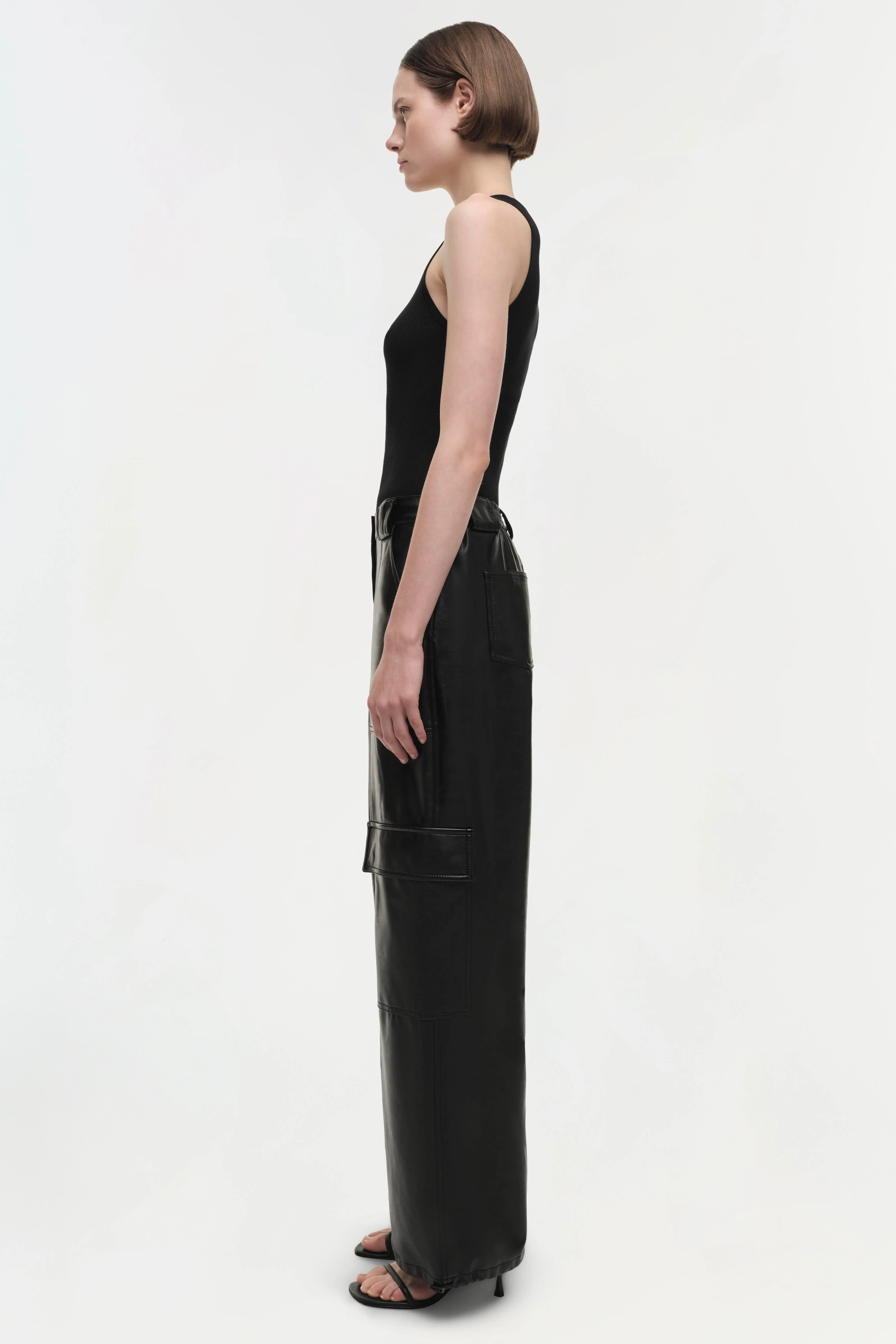 Sofia Pant - Image 4