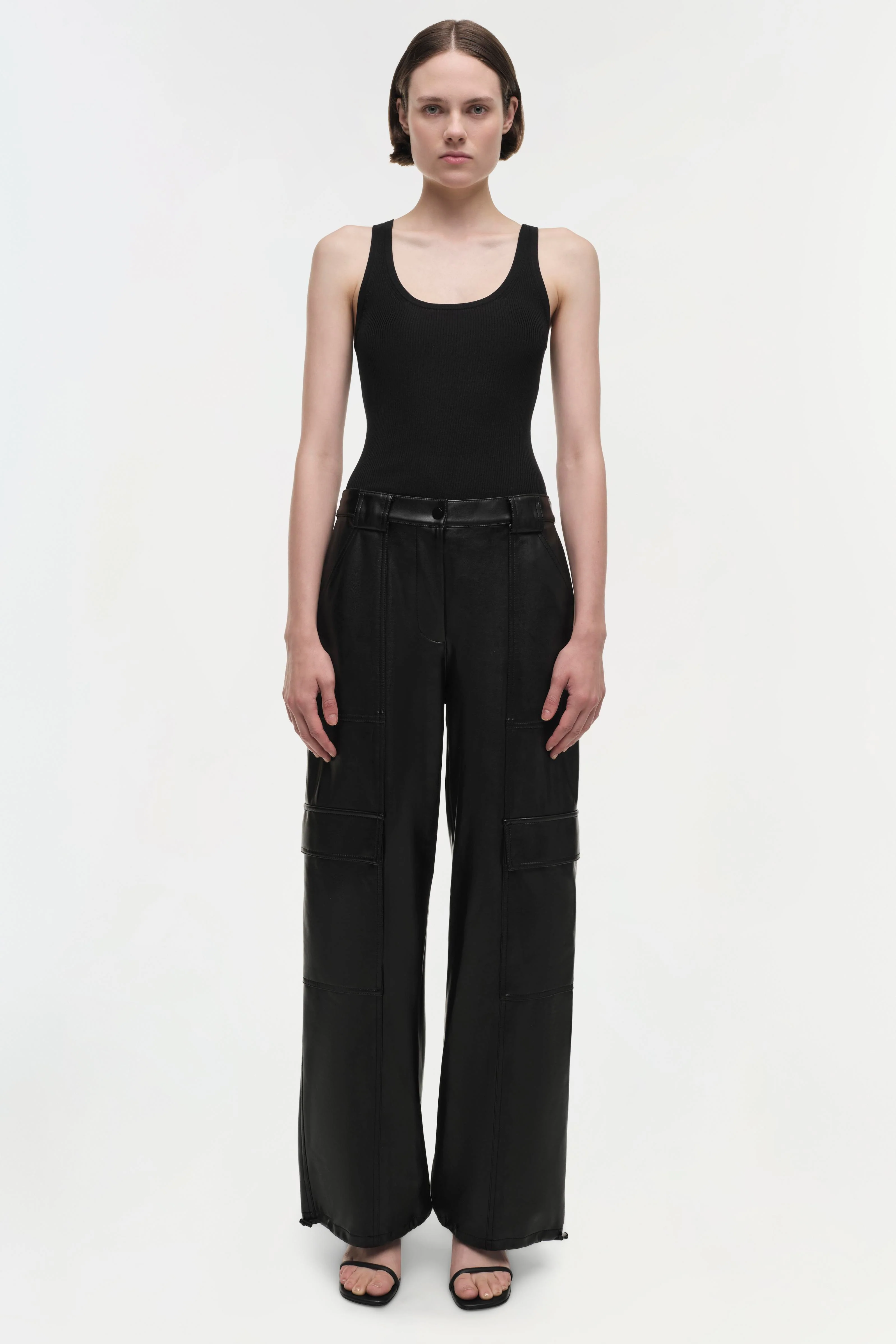 Sofia Pant - Image 6