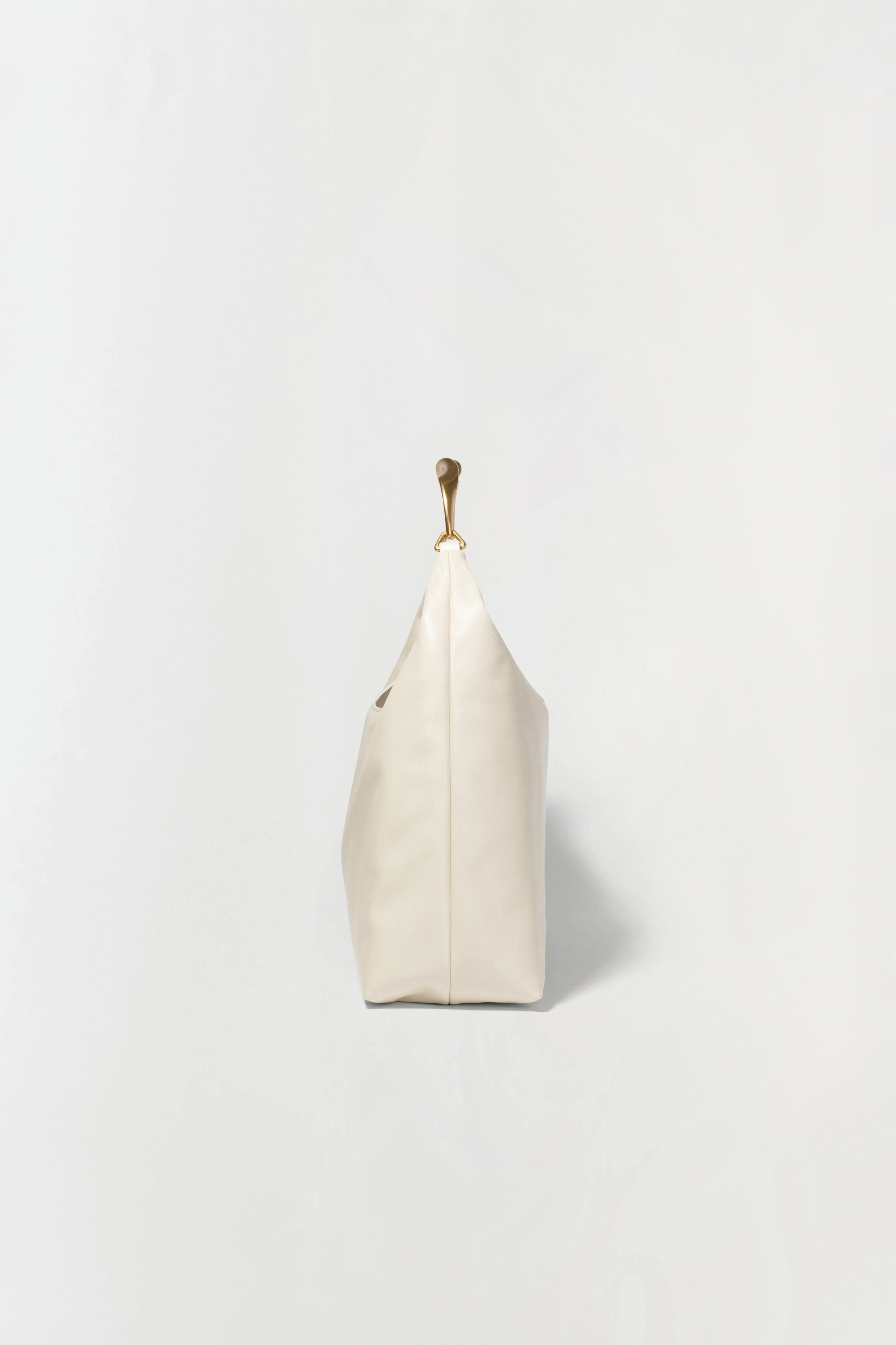 Nixi Leather Hobo Bag - Image 3