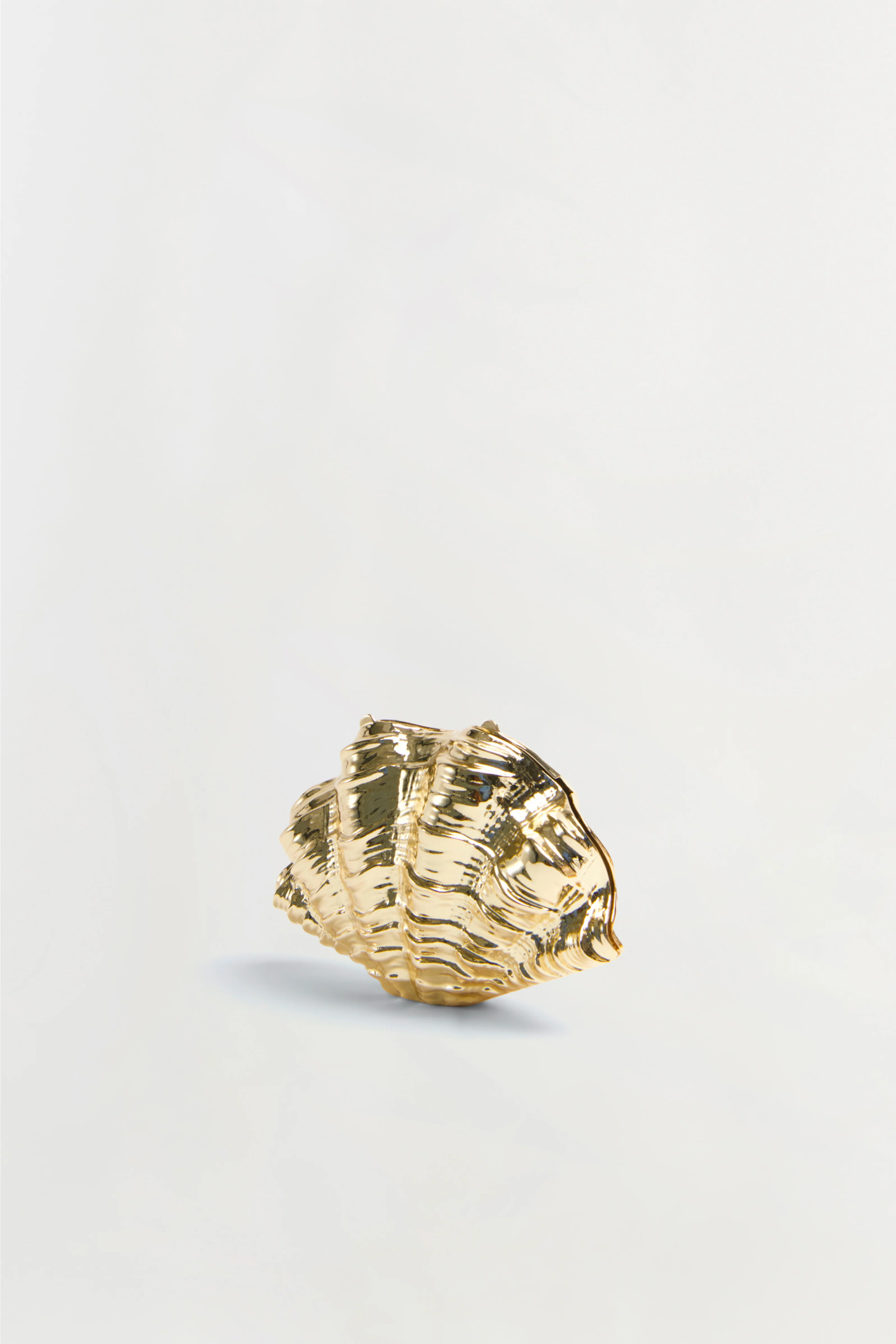 Venus Metal Shell Clutch - Image 4